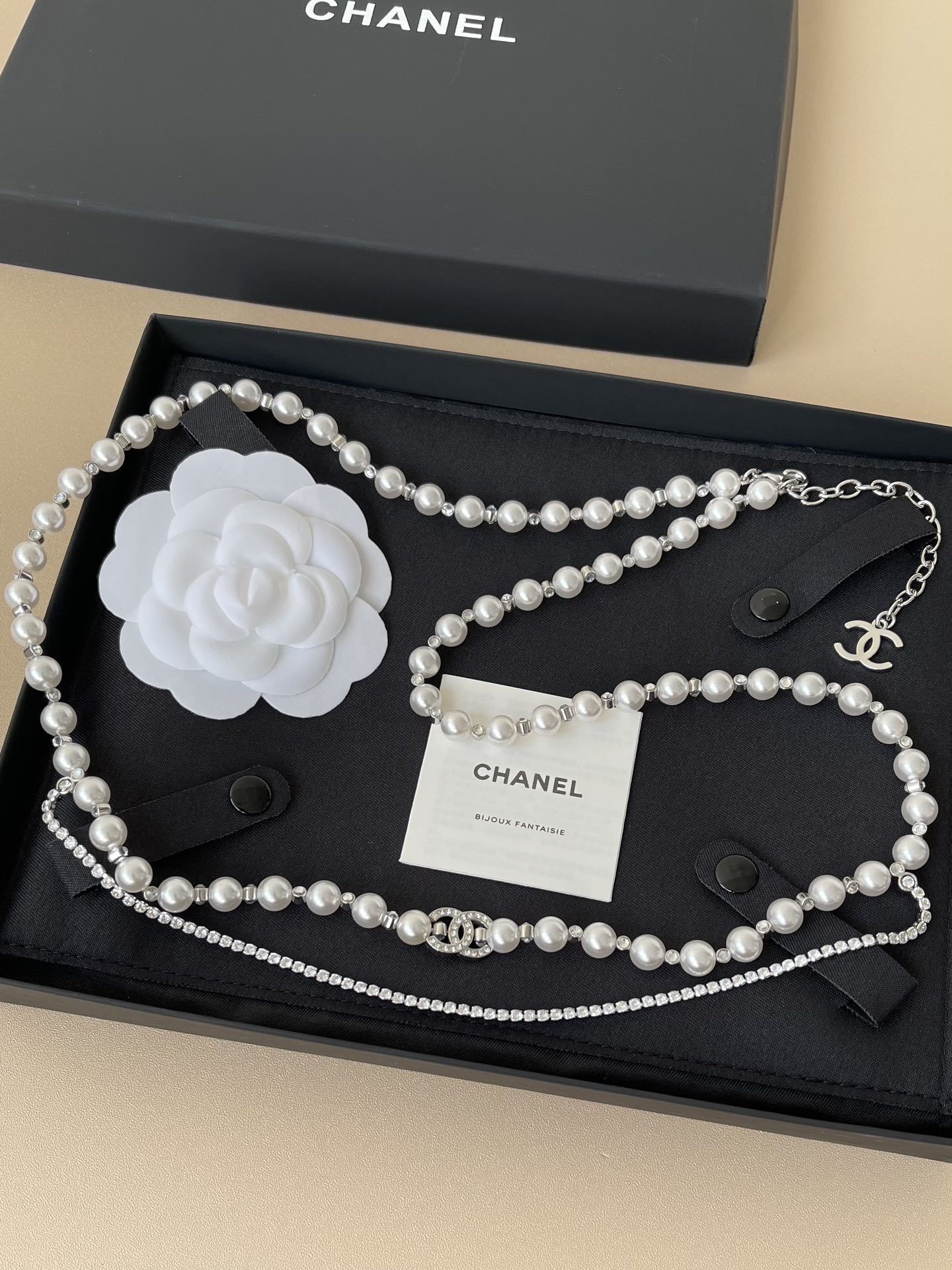 Chanel Elegant Pearl & Crystal Waist Chain Belt with CC Logo
