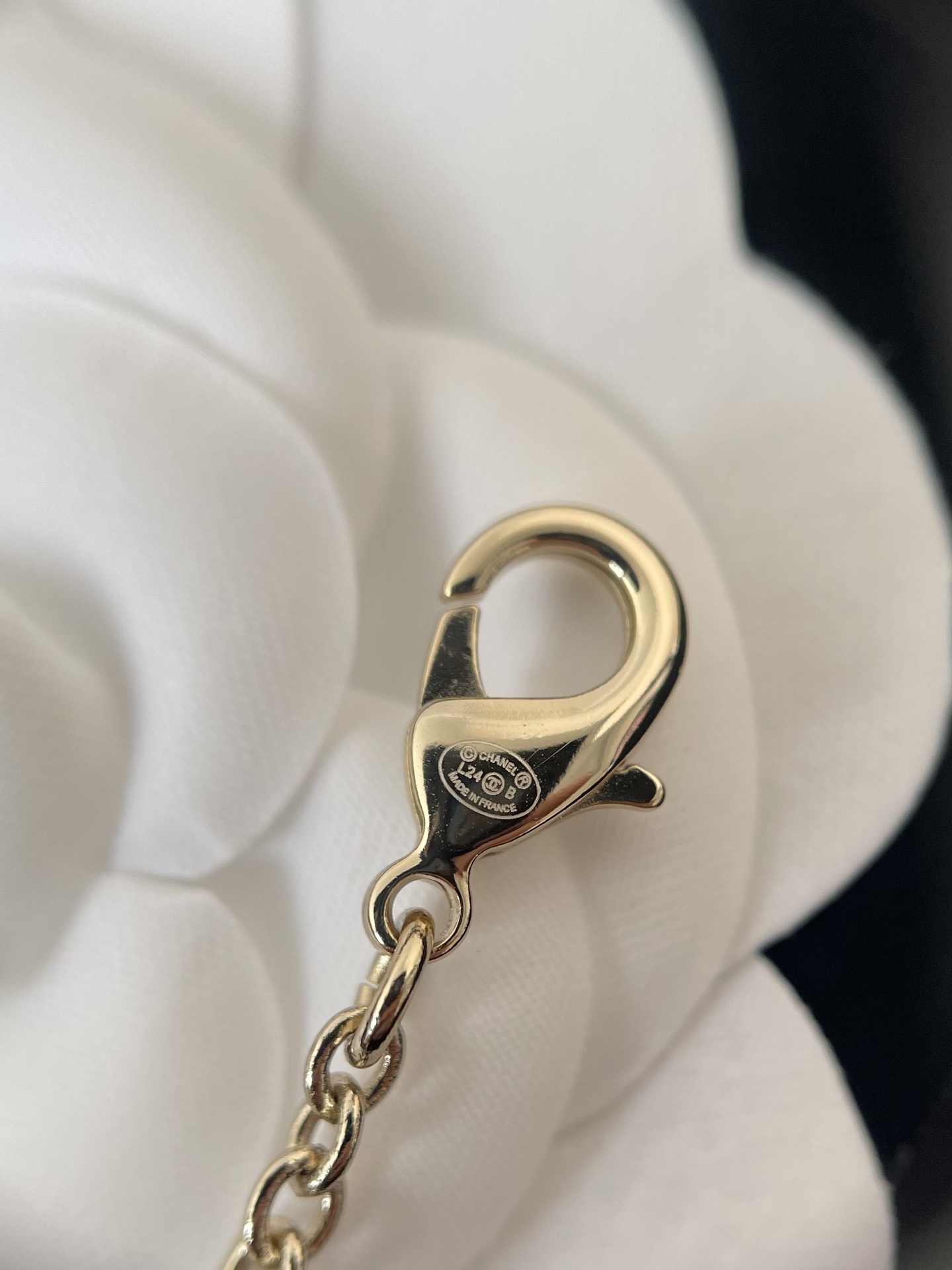 Elegant Camellia CC Logo Long Necklace & Waist Belt for Women