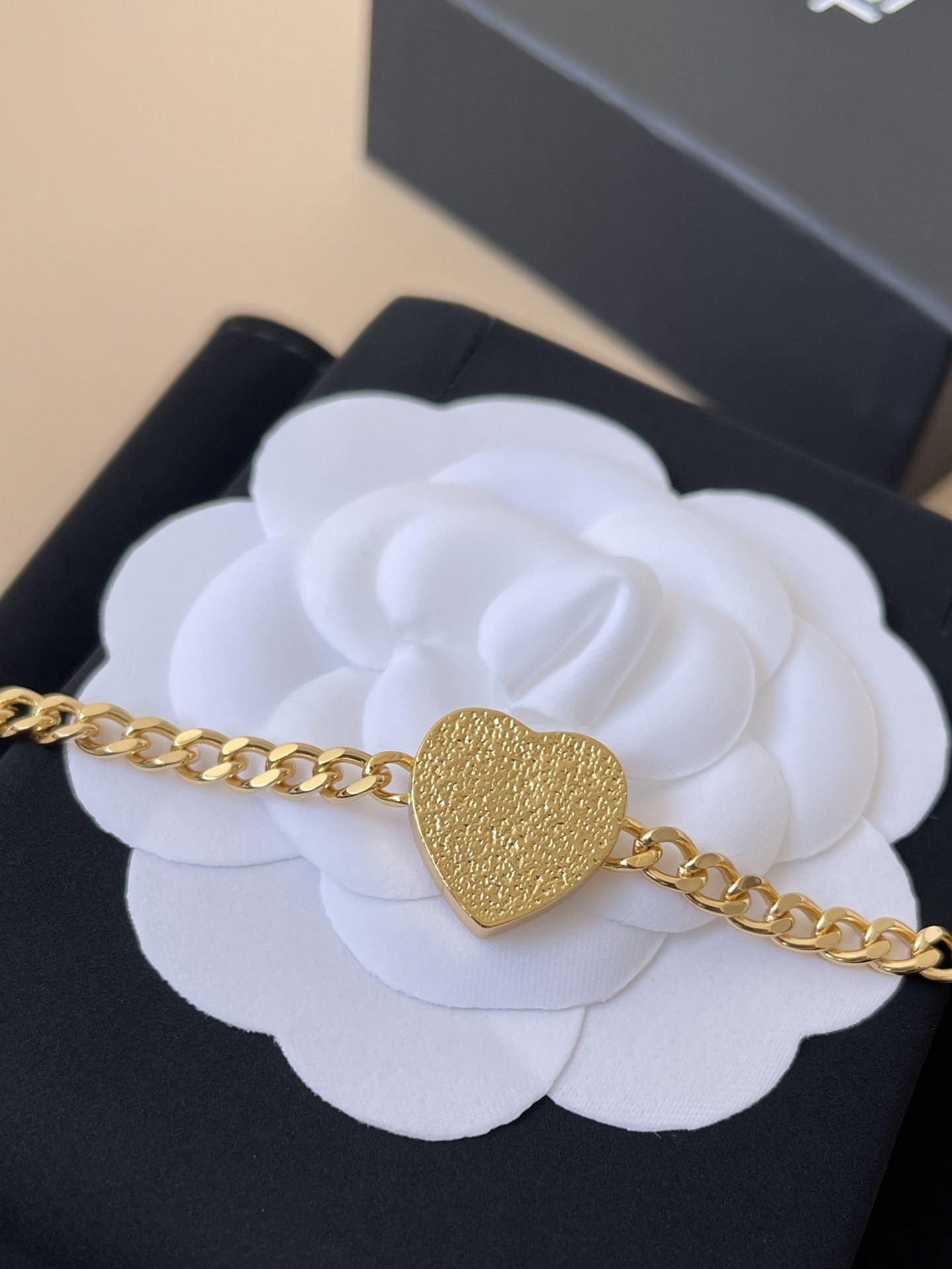Luxury Gold Heart Bracelet with Crystal Logo Charm for Women