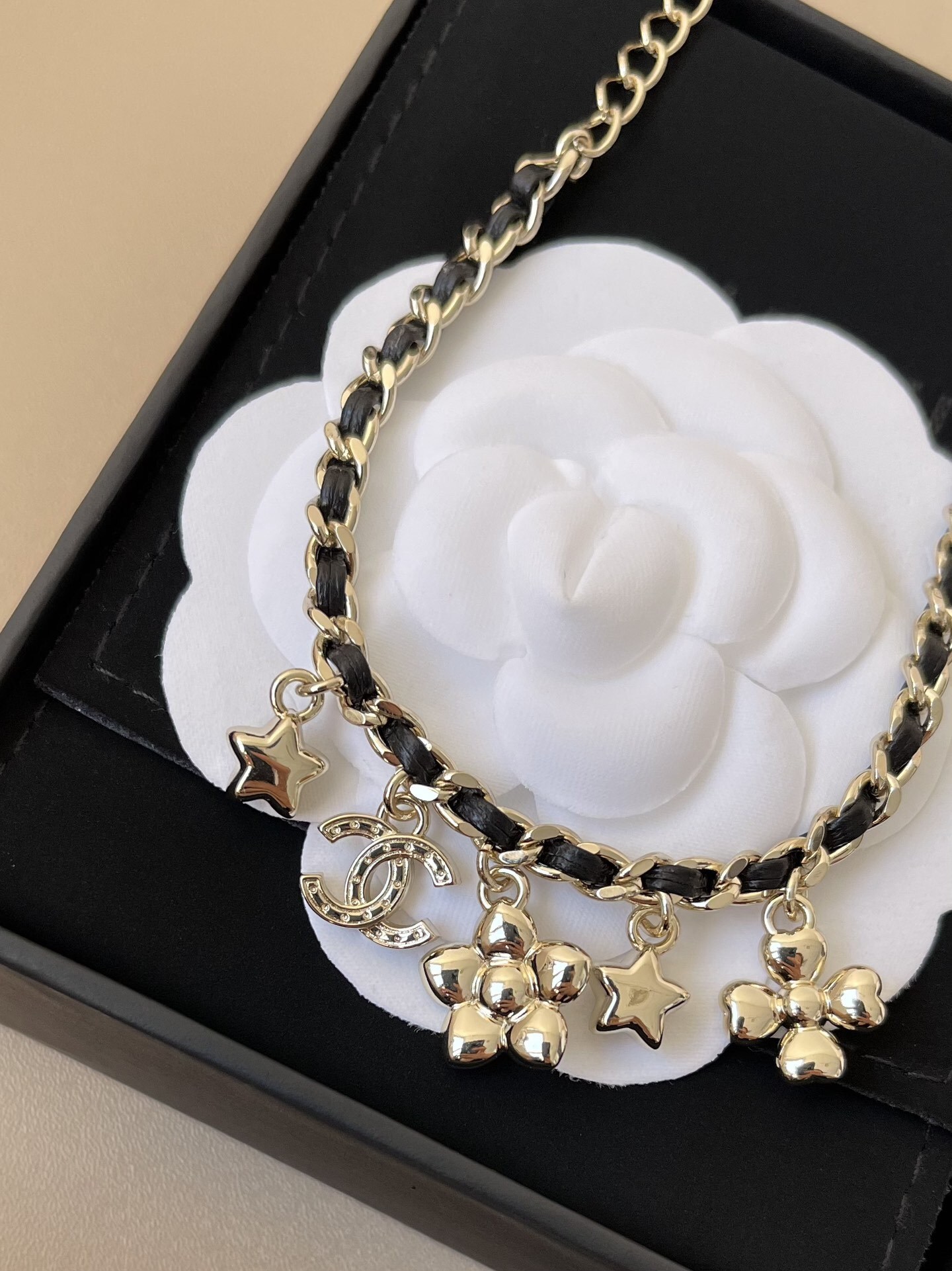 Chanel 2025/26 Fall-Winter Lambskin & Crystal Charm Bracelet