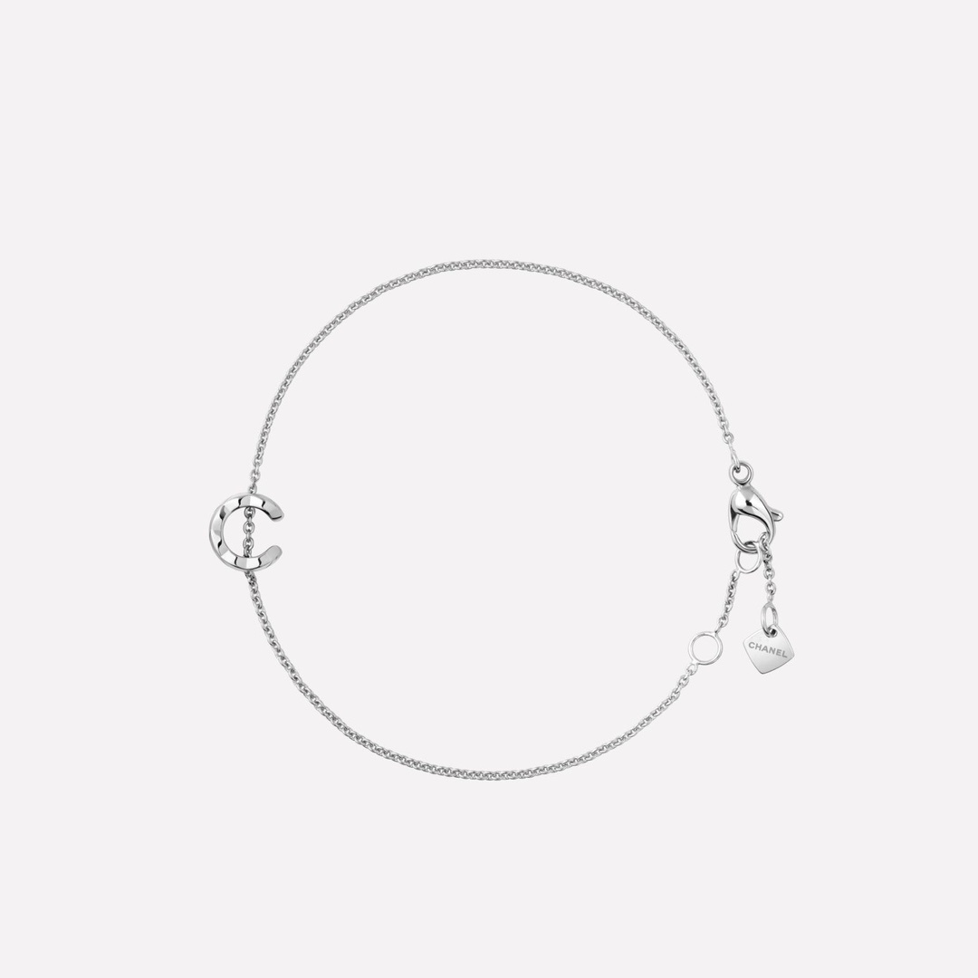 Chanel Coco Crush Bracelet - 18K White Gold and Diamond Quilted