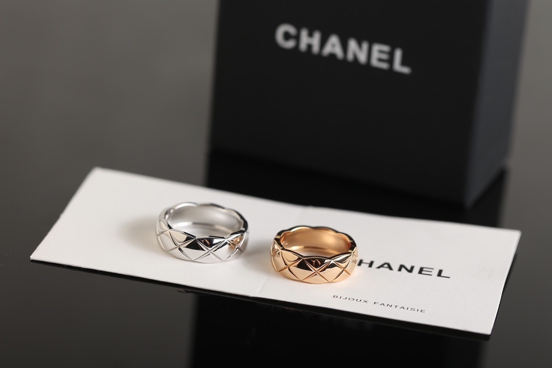 Chanel Coco Crush Quilted Ring - Luxury 18K Gold Plated Jewelry
