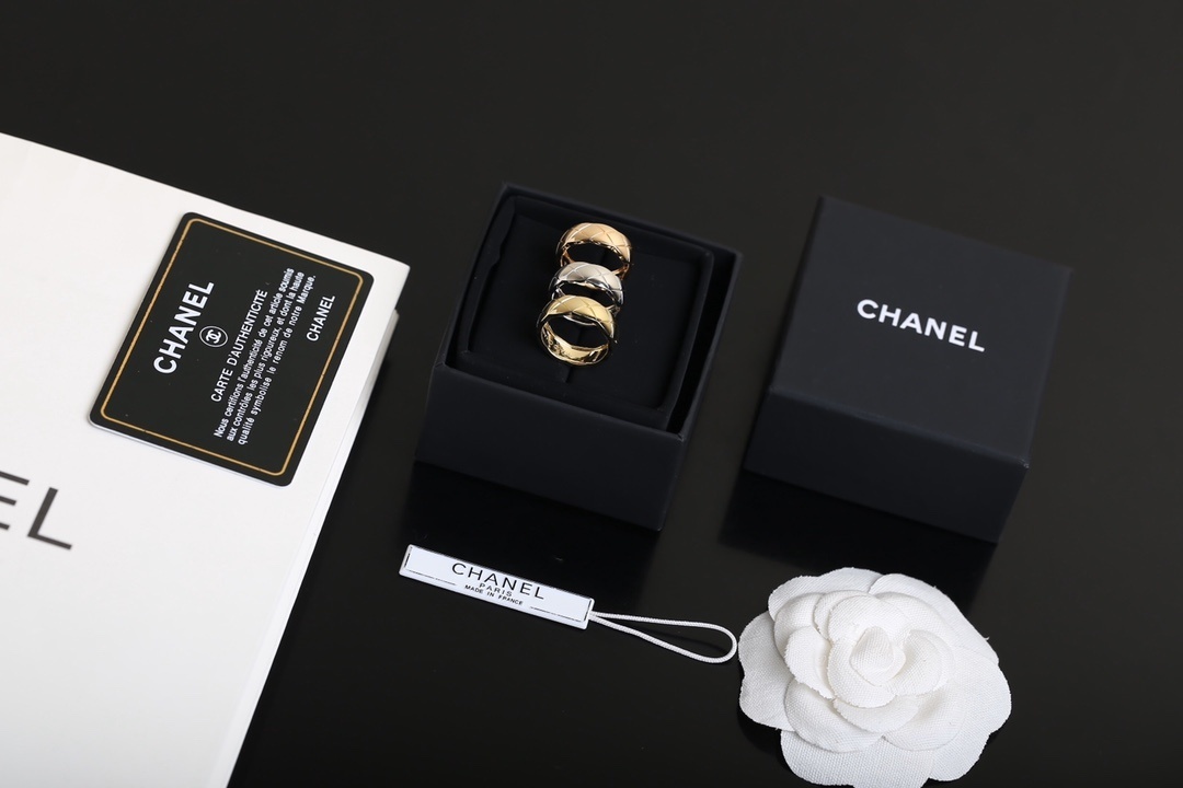Chanel Coco Crush Quilted Ring - Luxury 18K Gold Plated Jewelry