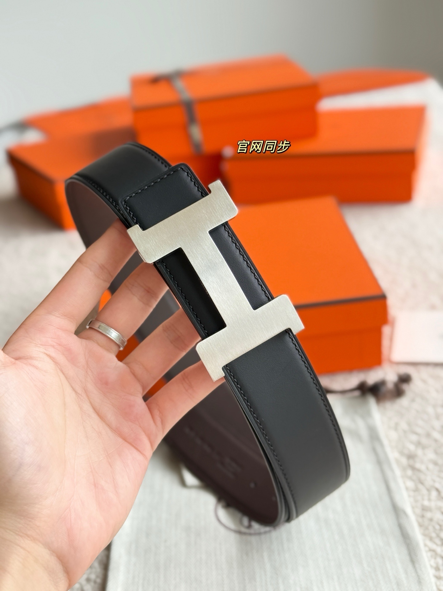 Hermès Constance Reversible Leather Belt 38mm - Brushed Buckle