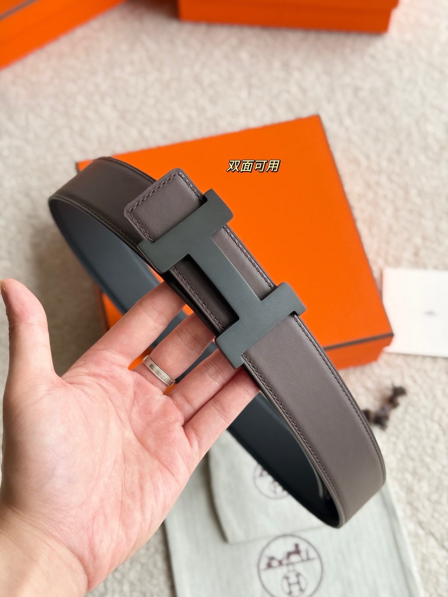 Luxury Constance Buckle Reversible Leather Belt - 38mm