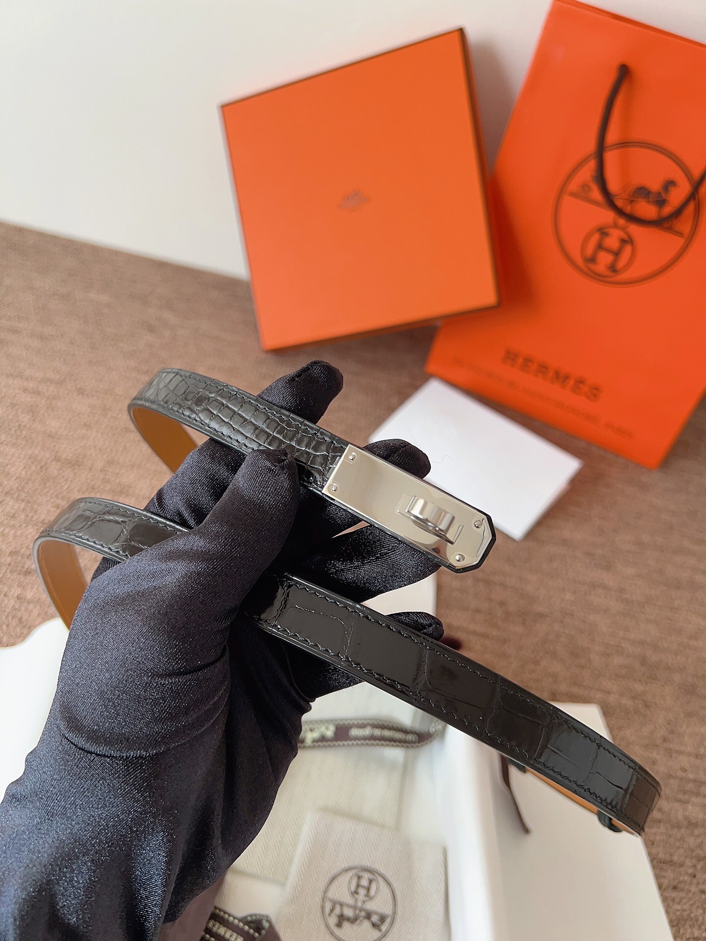 Hermes Kelly Belt – Black Crocodile Leather with Silver Buckle