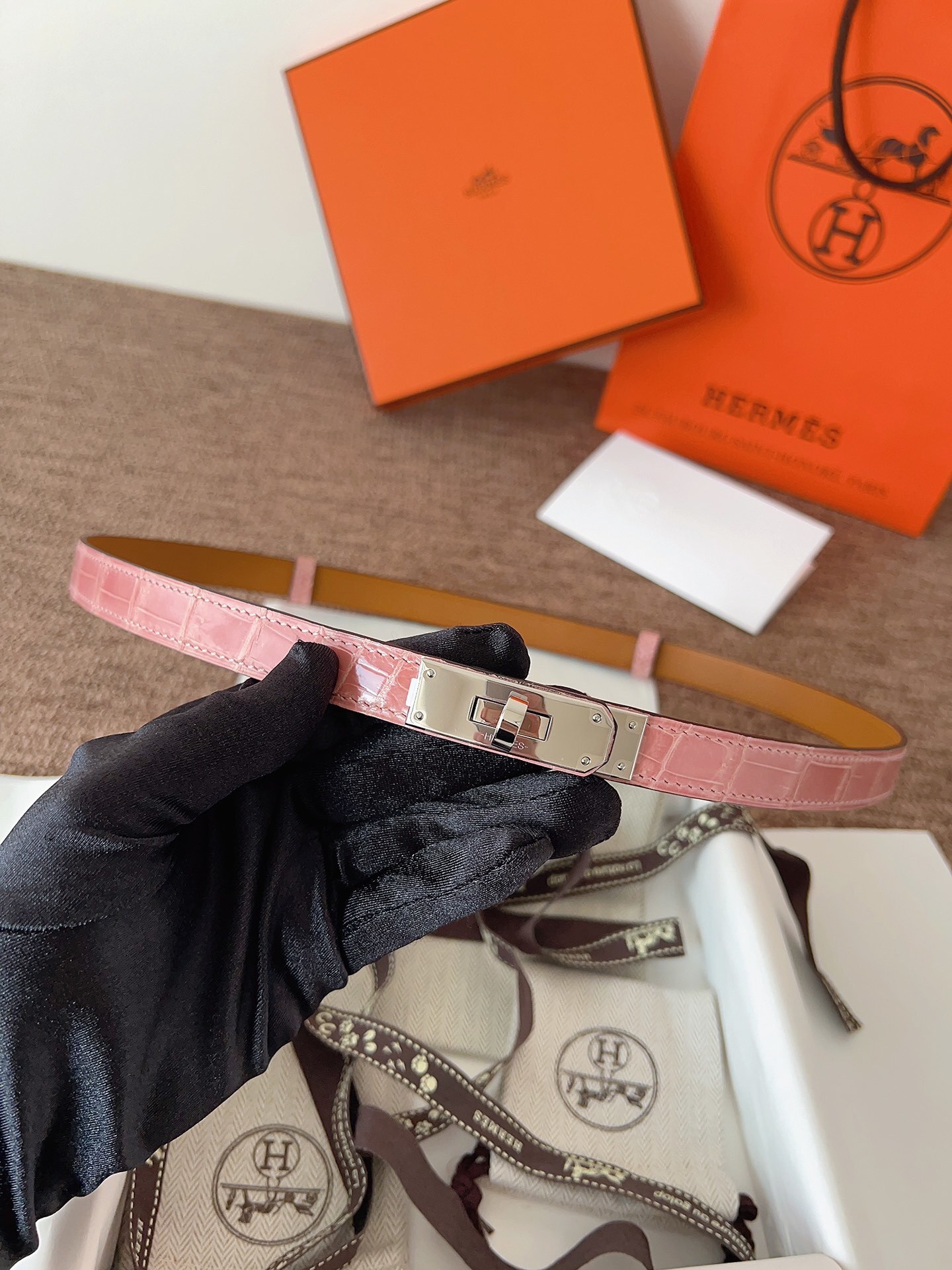 Hermès Kelly Belt Pink Alligator Leather with Silver Hardware