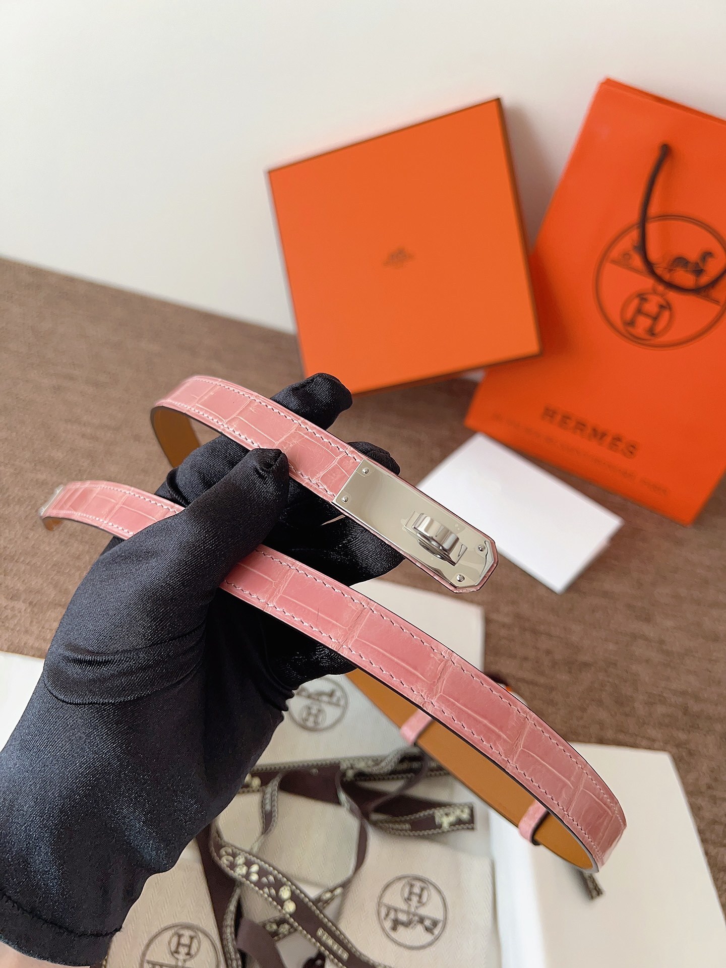 Hermès Kelly Belt Pink Alligator Leather with Silver Hardware
