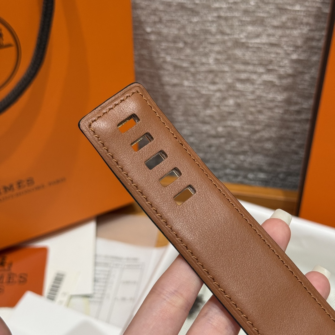 Hermes Collier de Chien Belt - Rose Sakura Pink with Gold Hardware