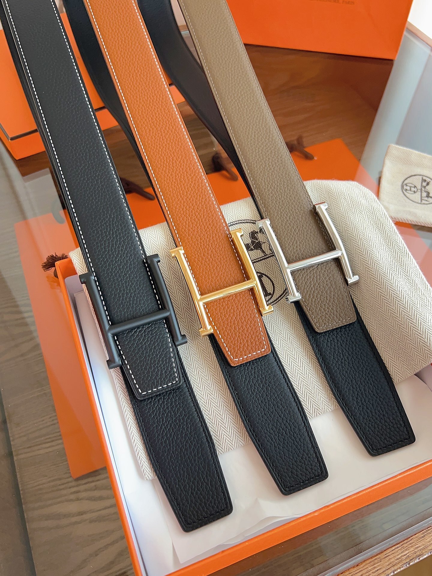 Hermes Men's Constance Belt - Matte Black H Buckle & Leather