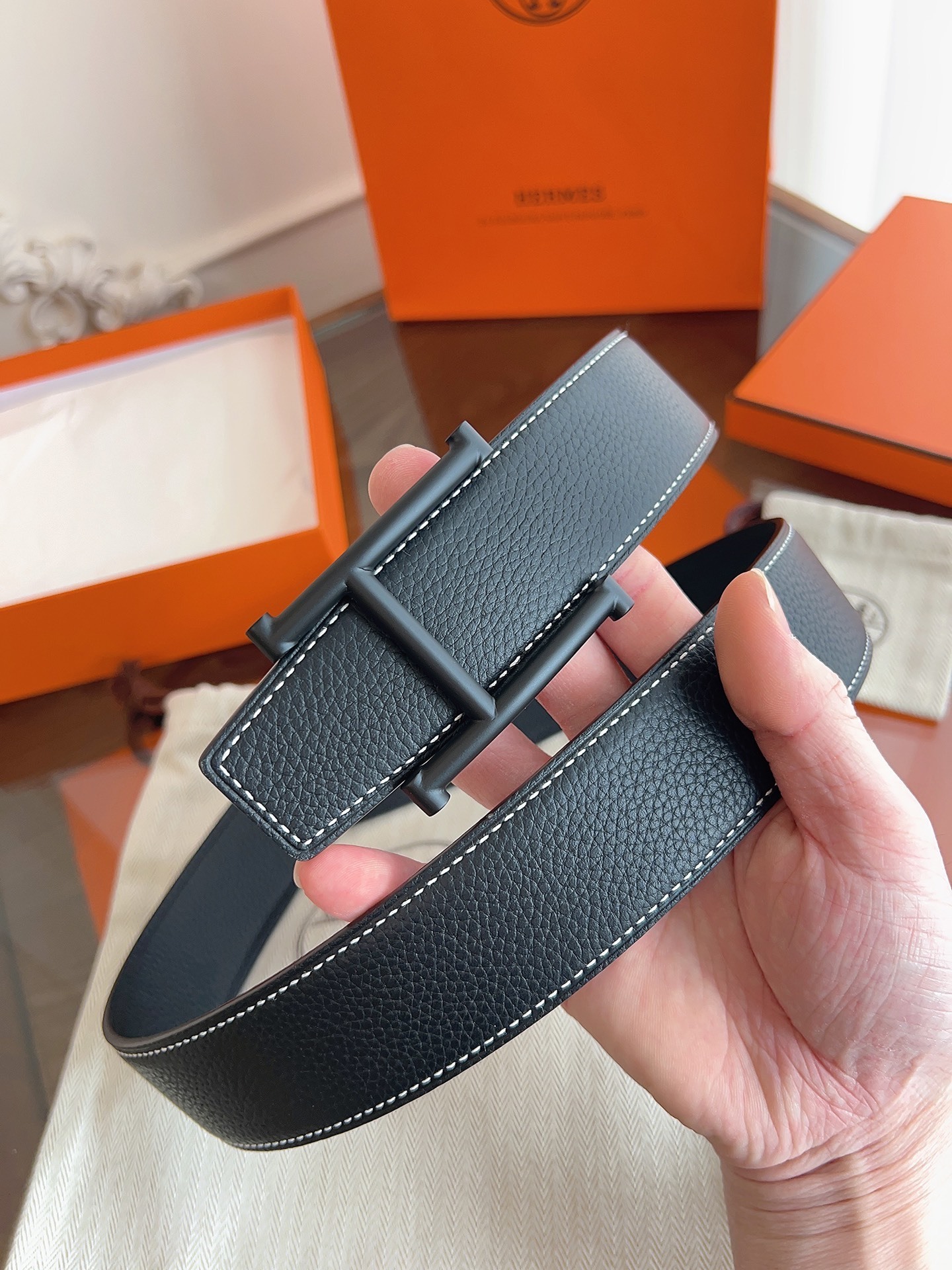 Hermes Men's Constance Belt - Matte Black H Buckle & Leather