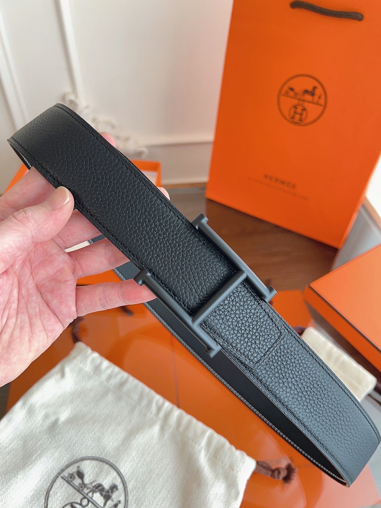 Hermes Men's Constance Belt - Matte Black H Buckle & Leather