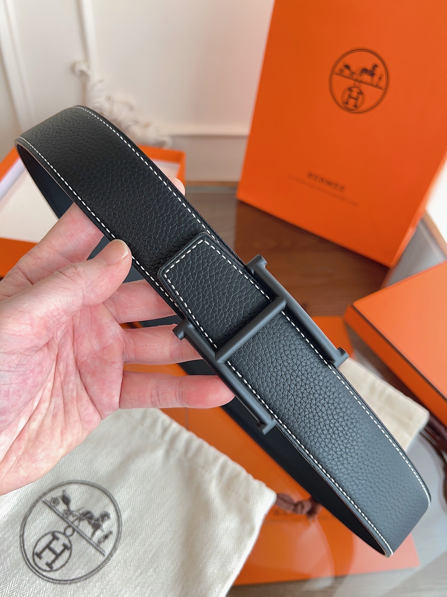 Hermes Men's Constance Belt - Matte Black H Buckle & Leather