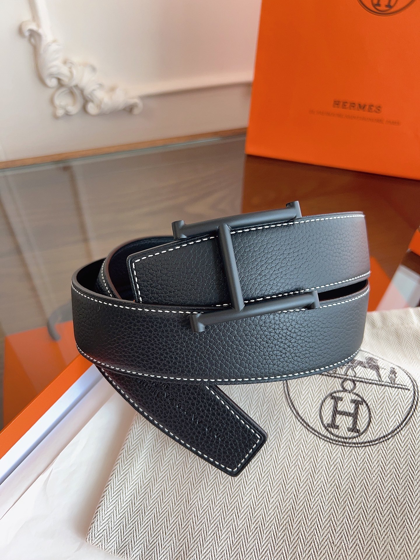 Hermes Men's Constance Belt - Matte Black H Buckle & Leather
