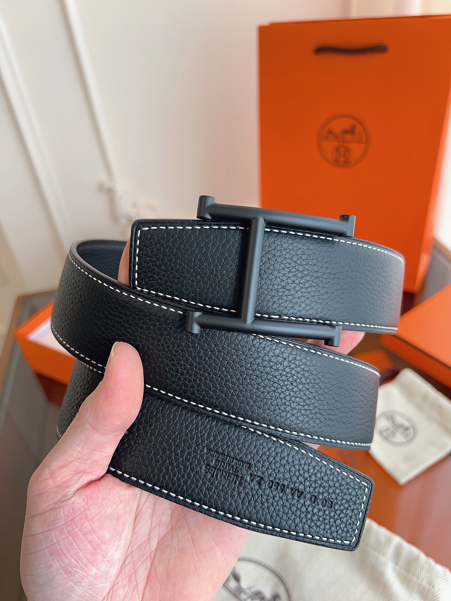Hermes Men’s Constance Belt – Matte Black H Buckle & Leather