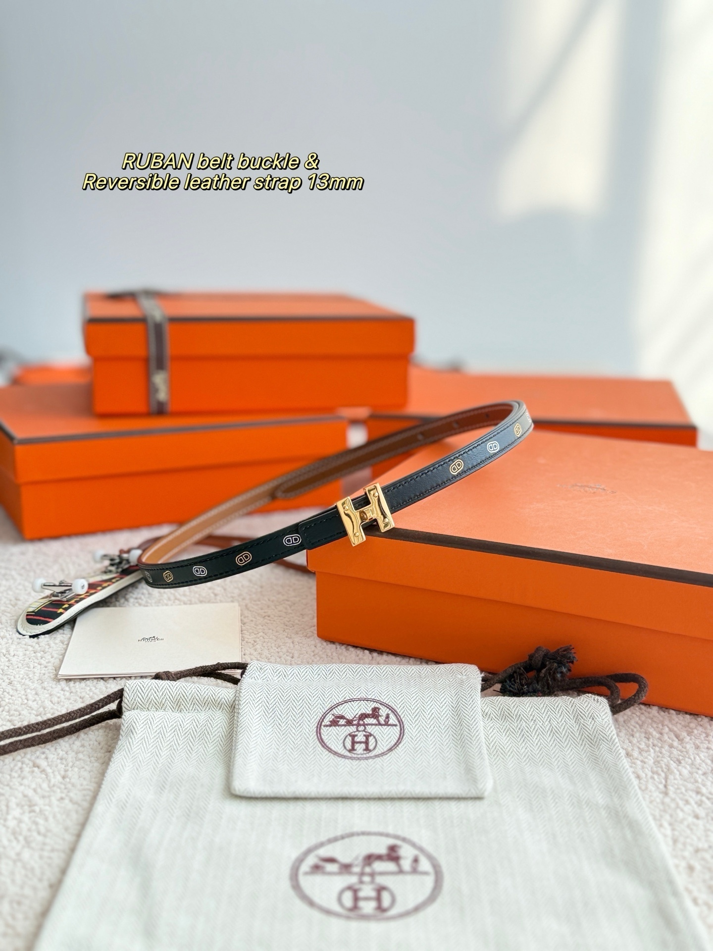 Hermès Ruban Belt Buckle & 13mm Reversible Leather Strap