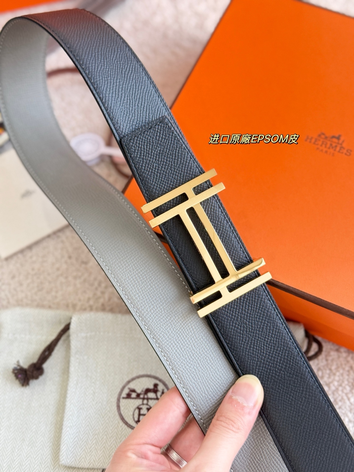Hermes H Au Carre Belt Buckle & Reversible Leather Strap 38mm