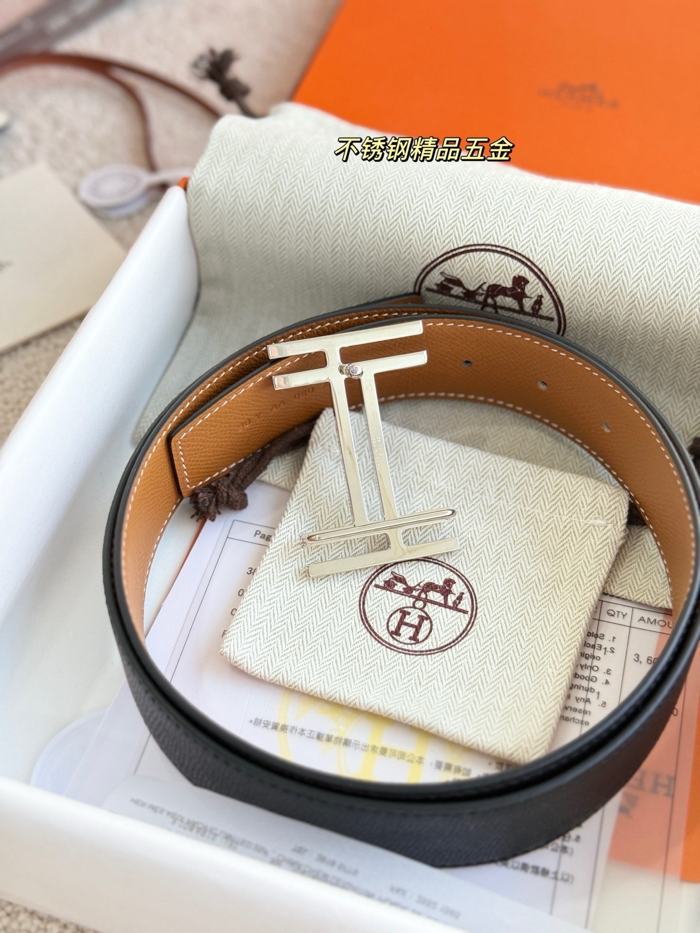 Hermes H Au Carre Belt Buckle & 38mm Reversible Leather Strap