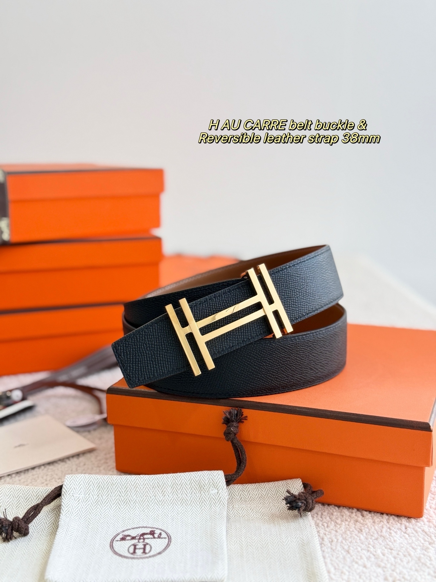Hermès H Au Carre 38mm Reversible Leather Belt with Gold Buckle