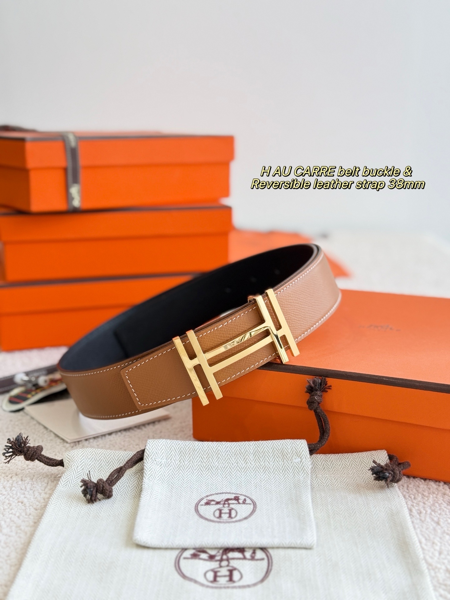 Hermès H Au Carre 38mm Reversible Leather Belt with Gold Buckle