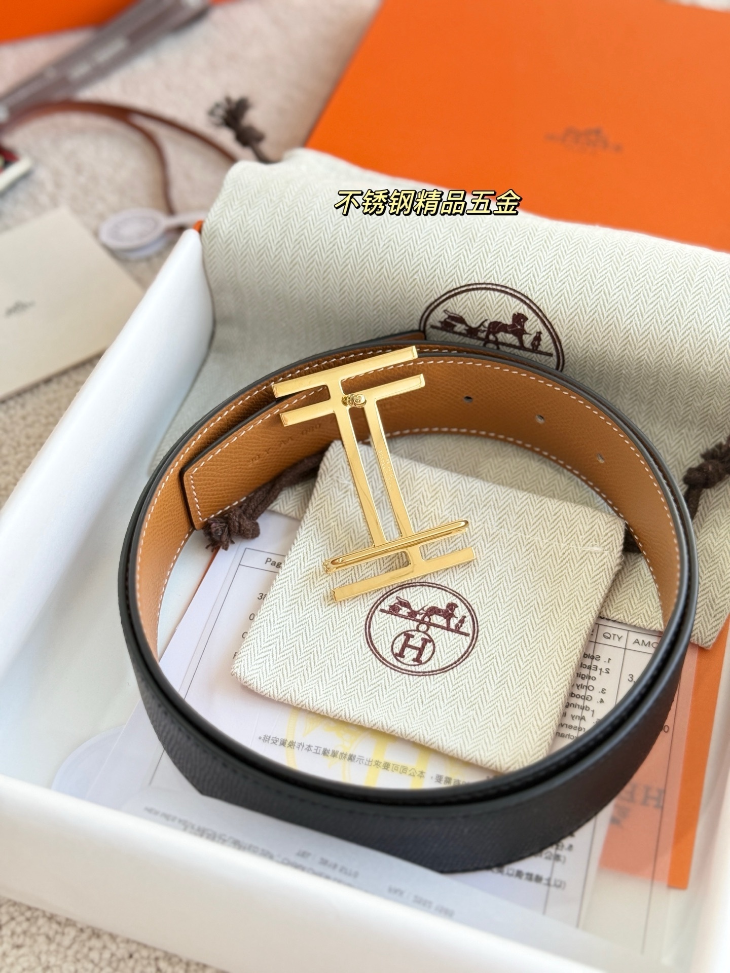 Hermès H Au Carre 38mm Reversible Leather Belt with Gold Buckle