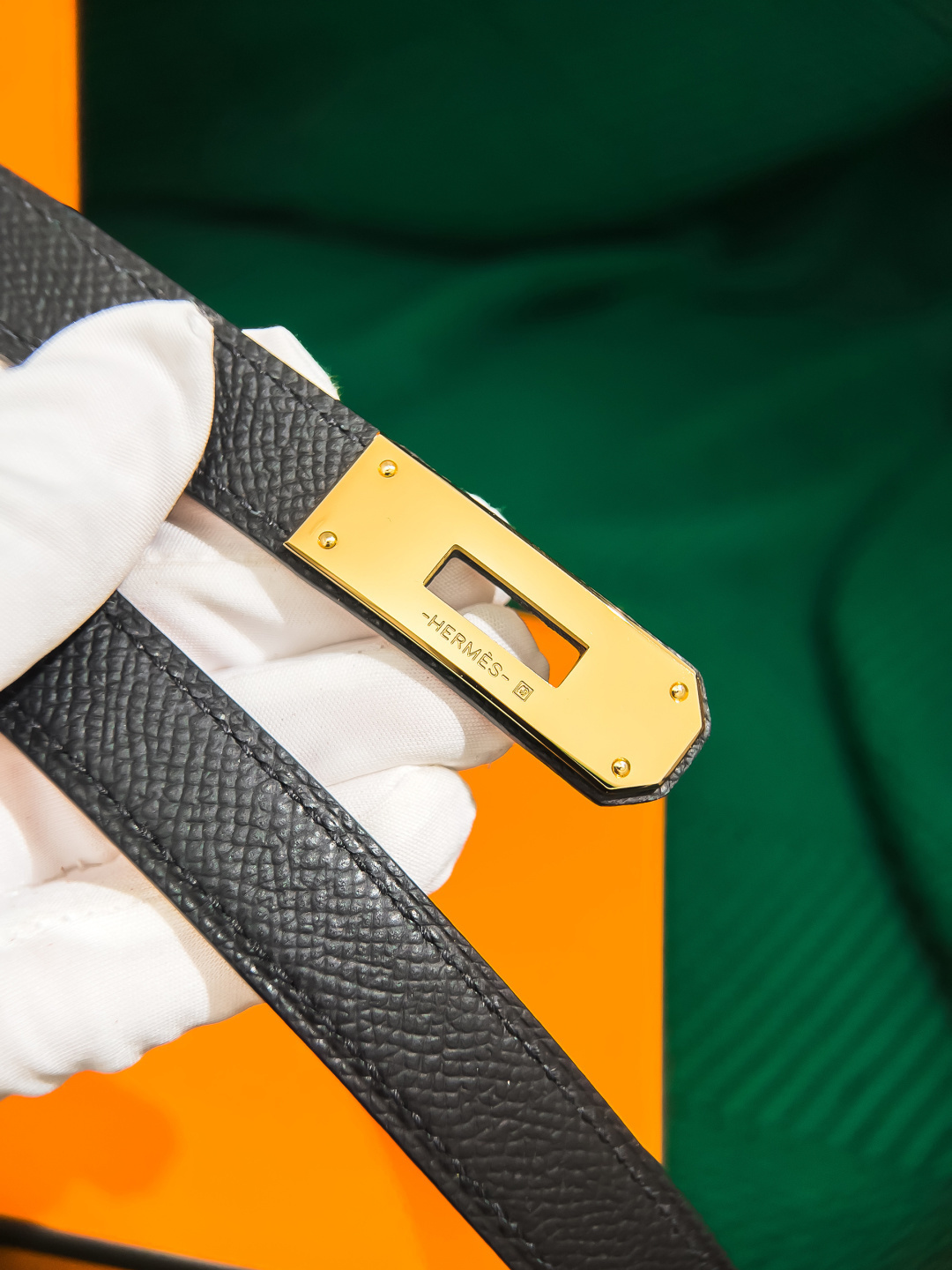 Hermès Kelly Belt in Epsom Leather with Gold-Plated Buckle