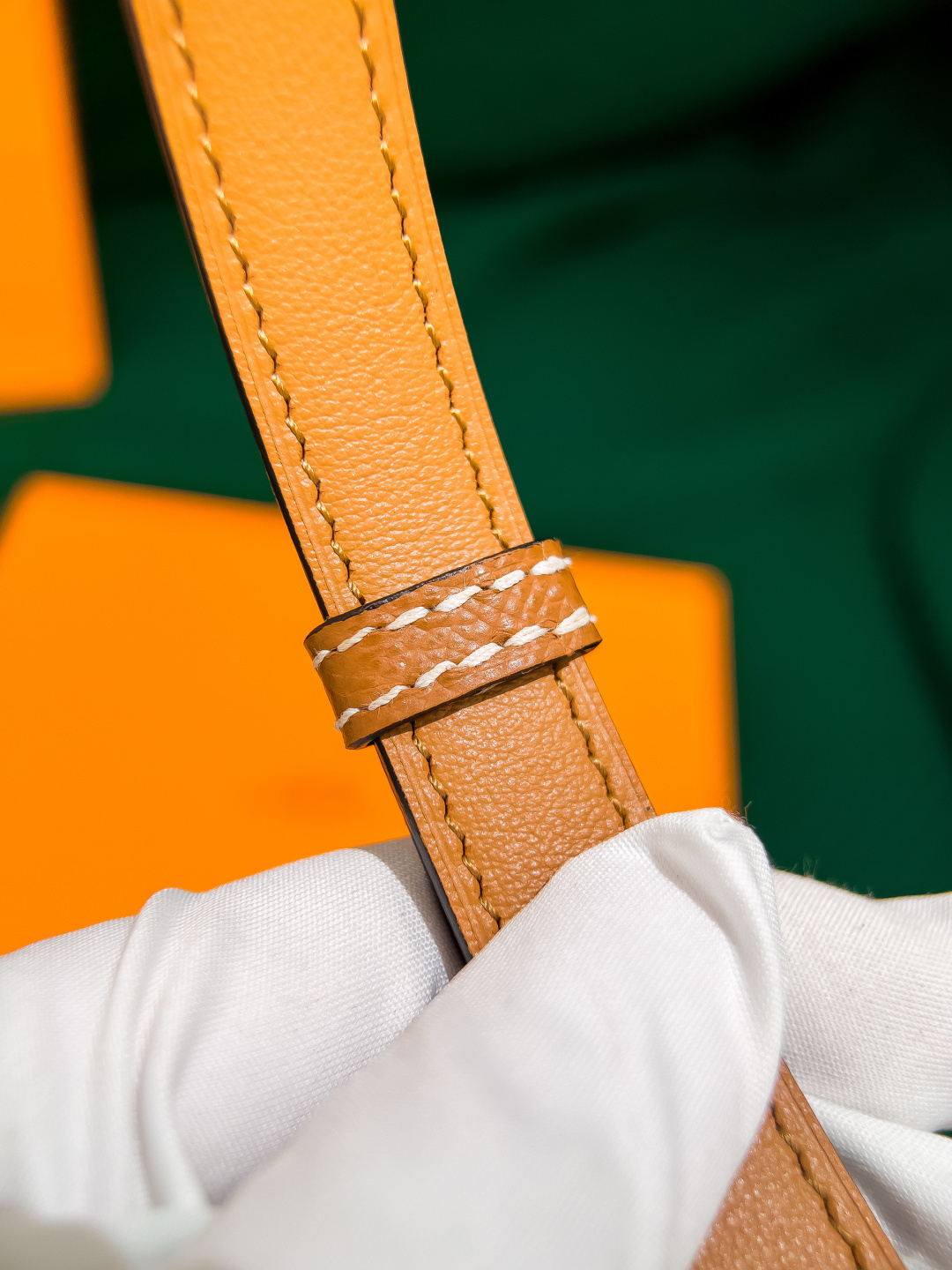 Hermès Kelly 18 Belt Gold Epsom Leather with Gold Hardware
