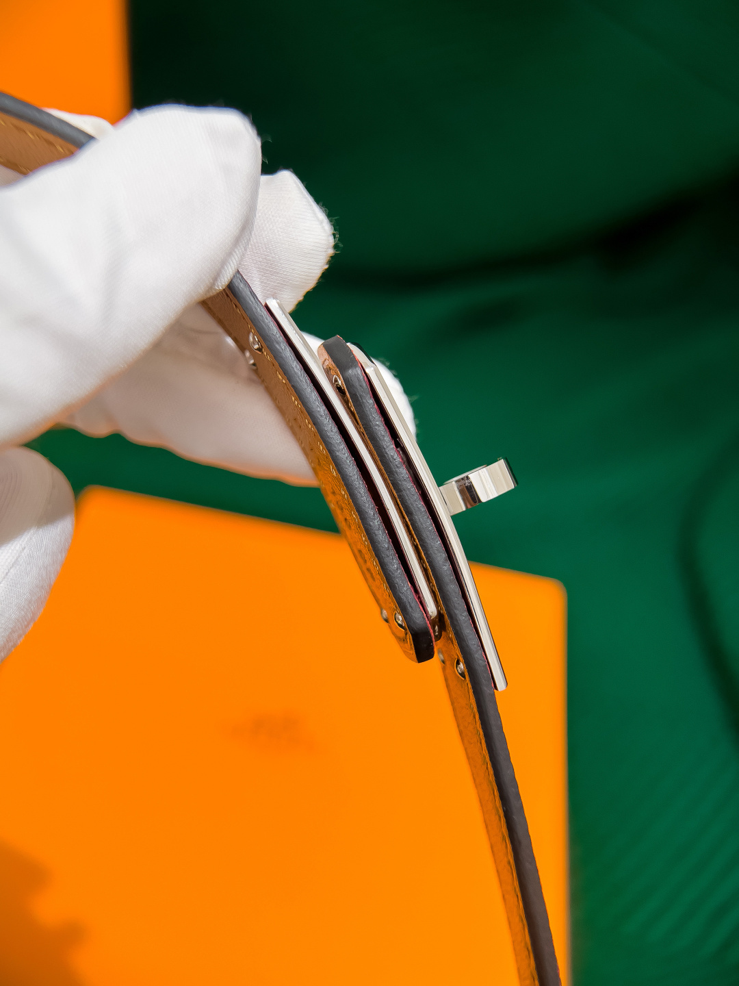 Hermès Kelly Belt Pink Epsom Leather with Palladium Hardware