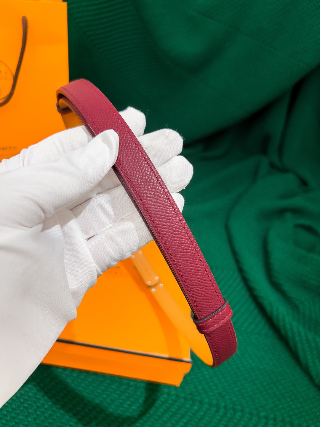 Hermès Kelly Belt Pink Epsom Leather with Palladium Hardware