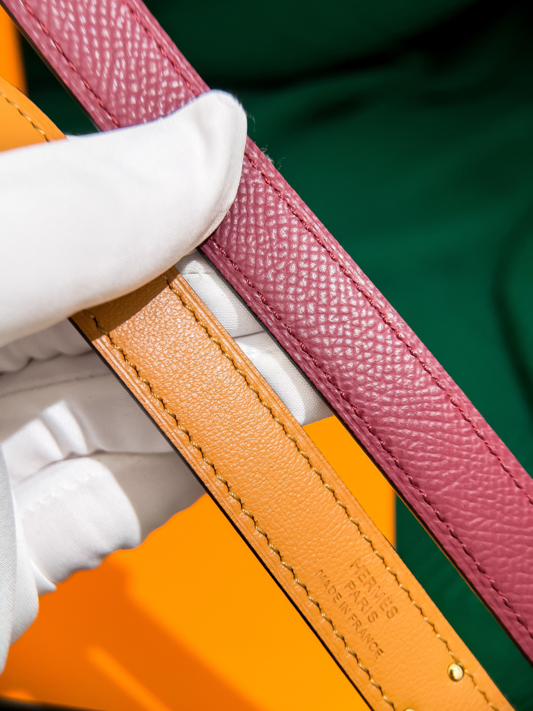 Hermès Kelly 18 Belt Rose Epsom Leather with Gold Hardware