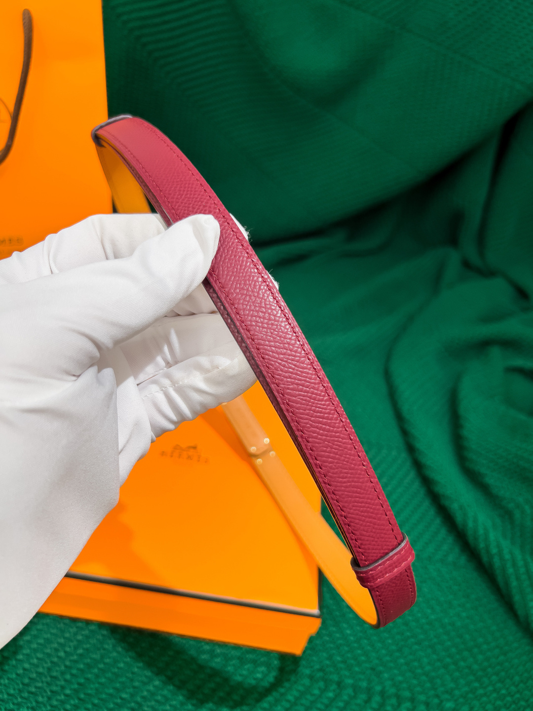 Hermès Kelly 18 Belt Rose Epsom Leather with Gold Hardware