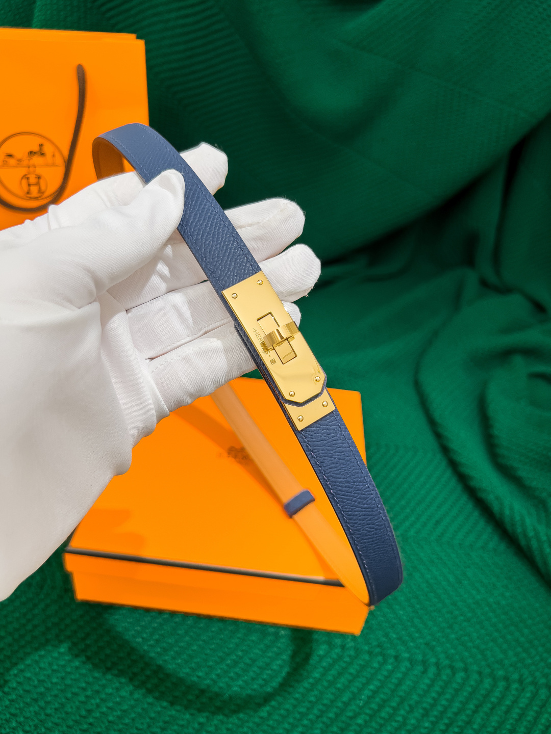 Hermès Kelly Belt Blue Epsom Leather with Gold Hardware