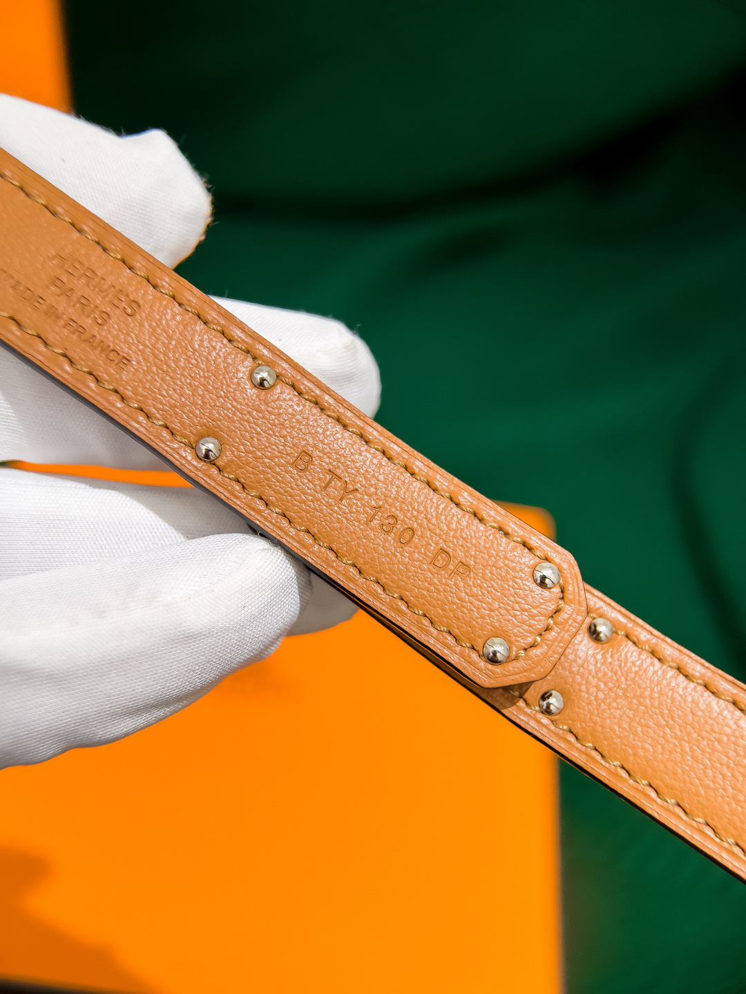 Hermès Kelly 18 Belt Etoupe Epsom Leather Silver Hardware