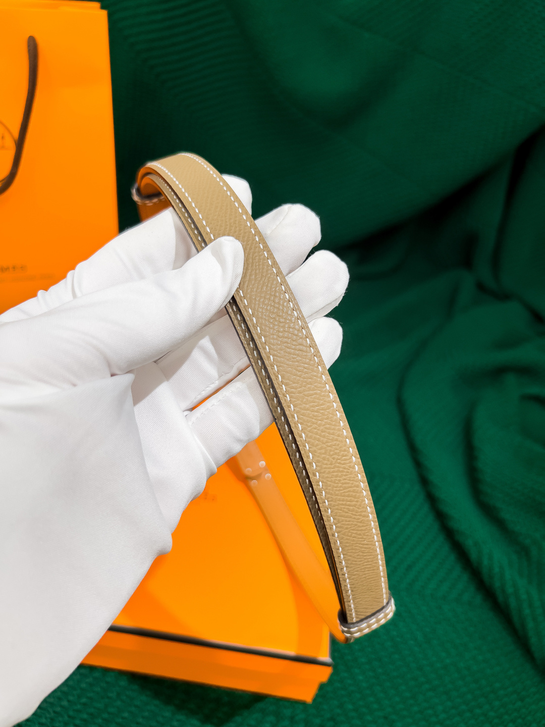 Hermès Kelly 18 Belt Etoupe Epsom Leather Silver Hardware