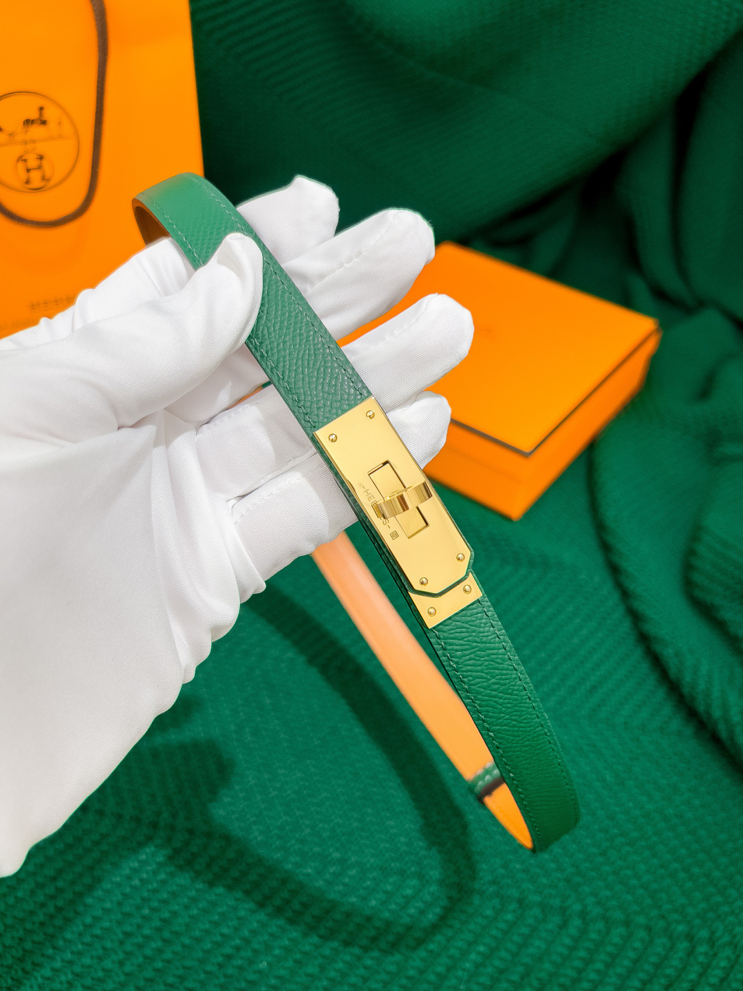 Hermès Kelly Belt in Epsom Leather with Gold-Plated Hardware