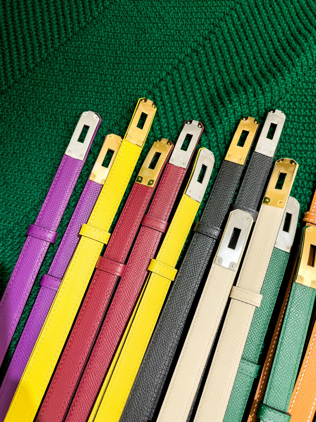 Luxurious Adjustable Grained Leather Belt for Women - Multiple Colors