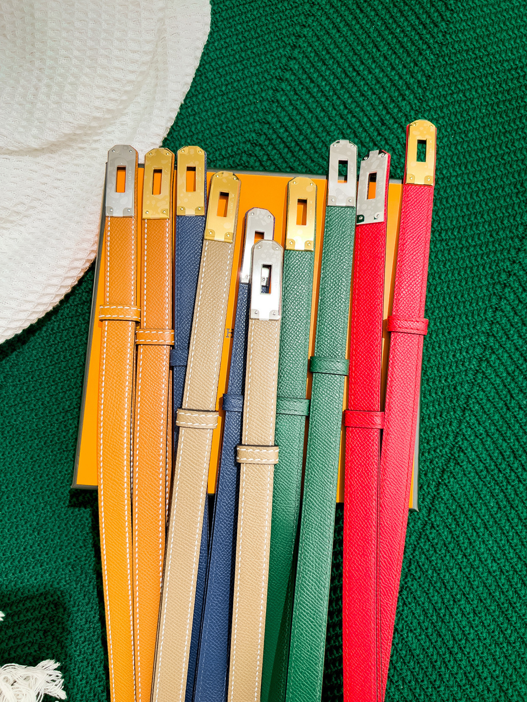 Luxurious Adjustable Grained Leather Belt for Women - Multiple Colors