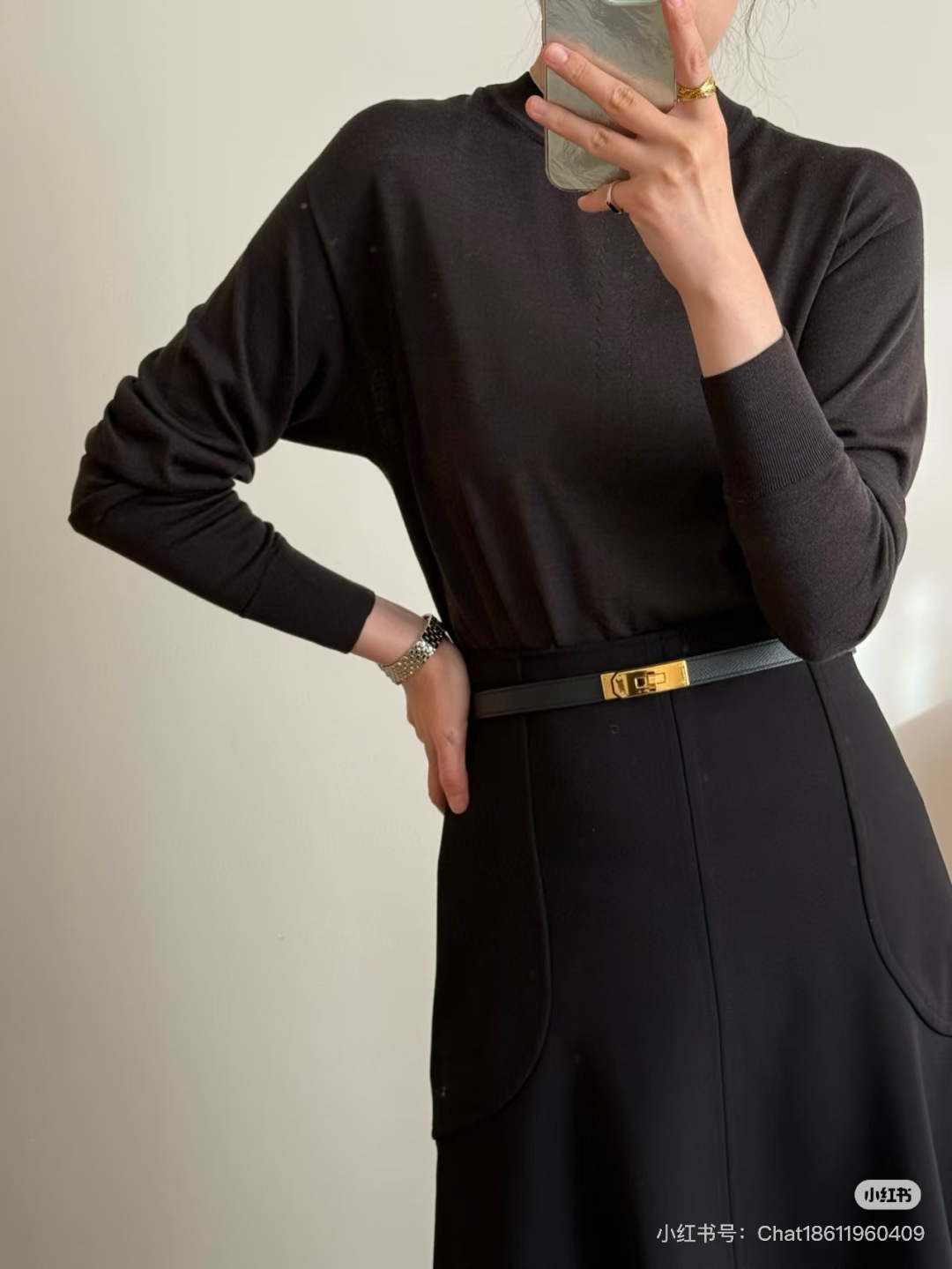 Elegant Black High-Waisted A-Line Midi Skirt with Pockets