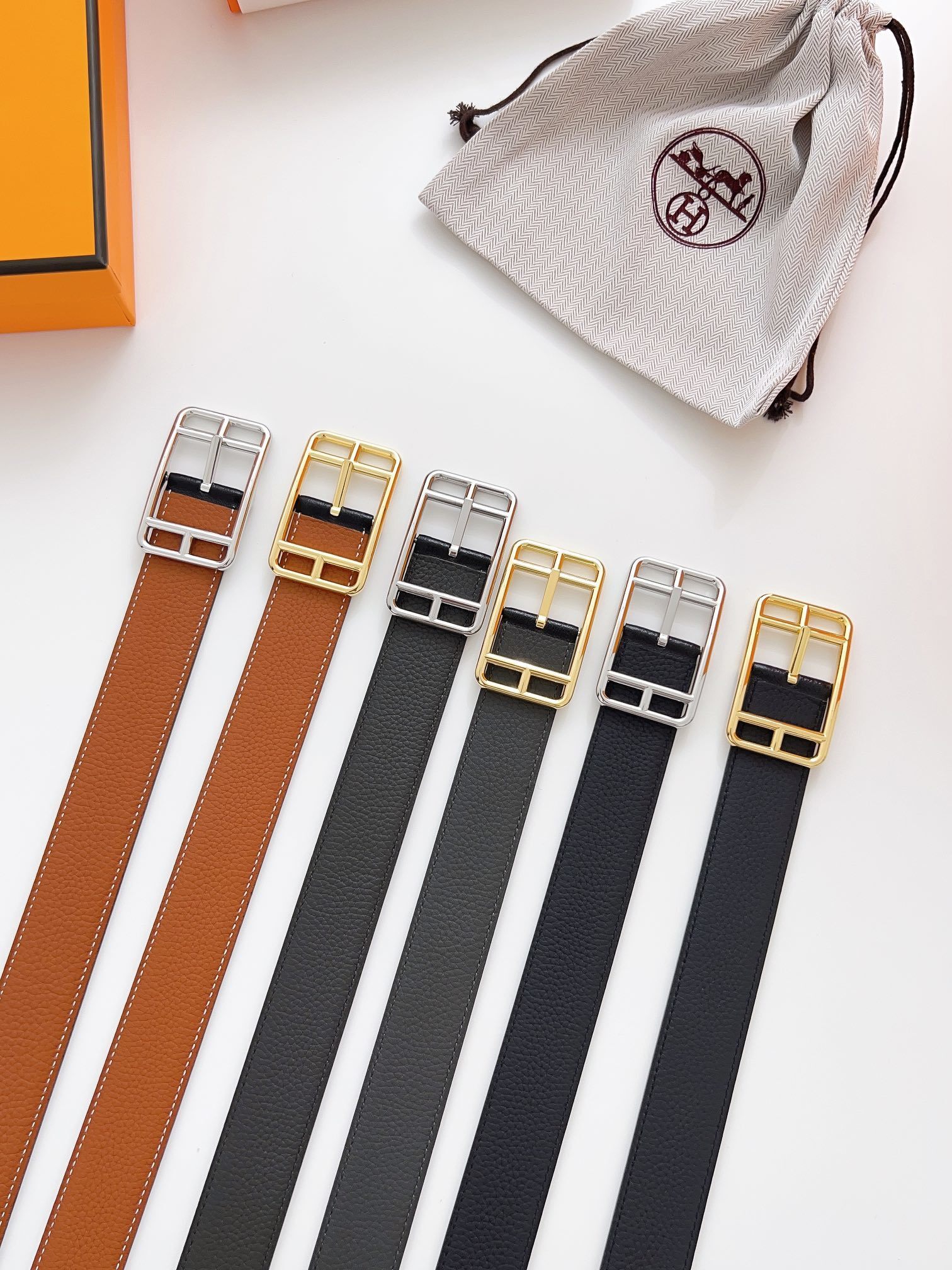 Luxury Genuine Leather Belt with Étrier Buckle - Designer Style