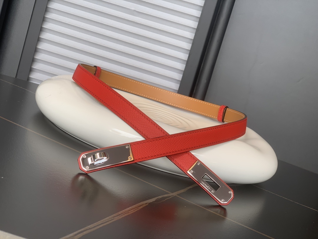 Hermès Kelly Belt Red Epsom Leather with Palladium-Plated Hardware