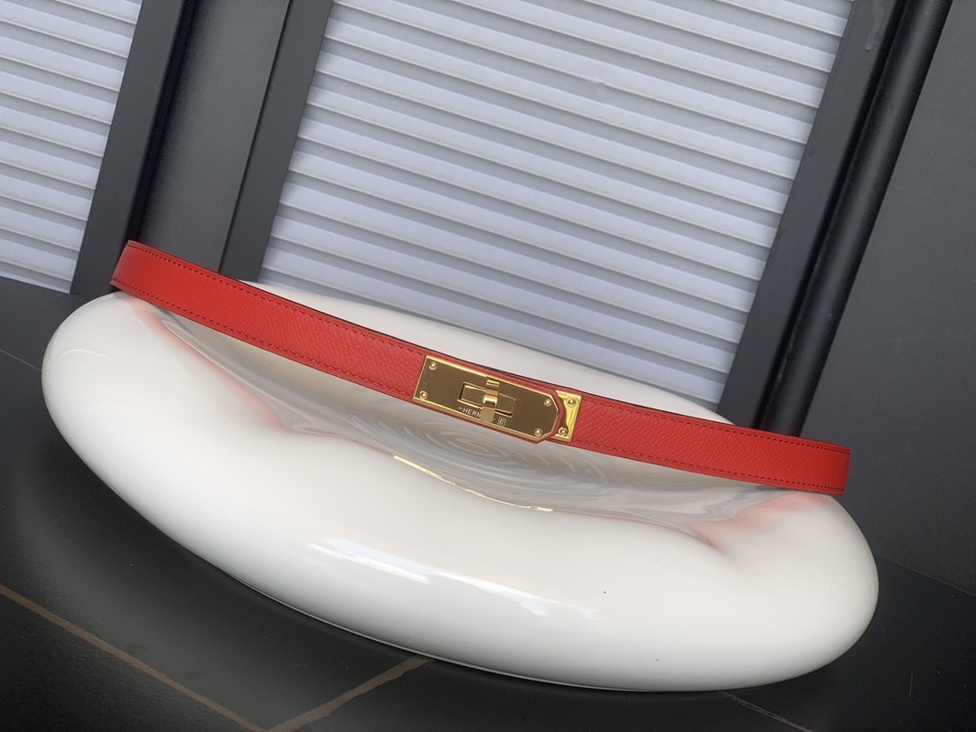 Hermes Kelly 18 Belt Red Epsom Leather - Gold-Plated Hardware