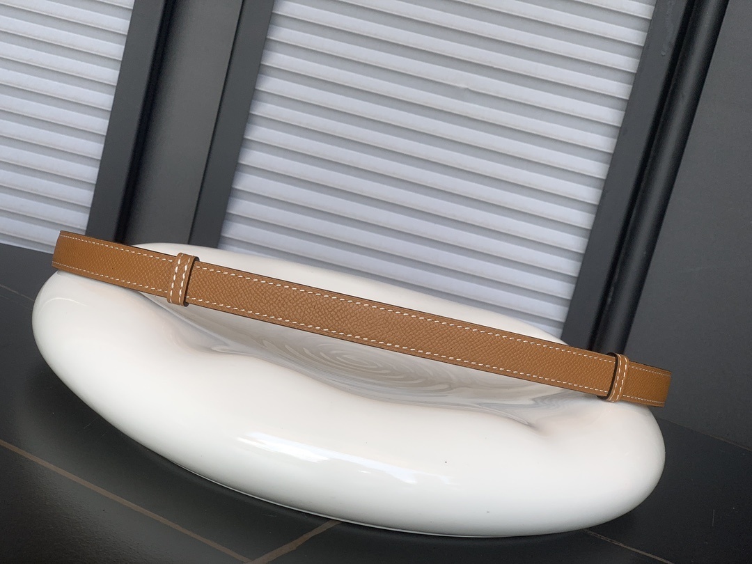 Hermes Kelly Belt in Gold Epsom Leather with Gold Hardware