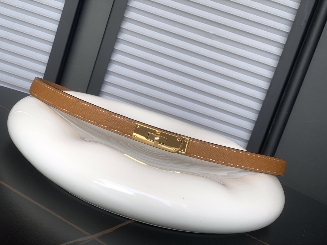 Hermes Kelly Belt in Gold Epsom Leather with Gold Hardware