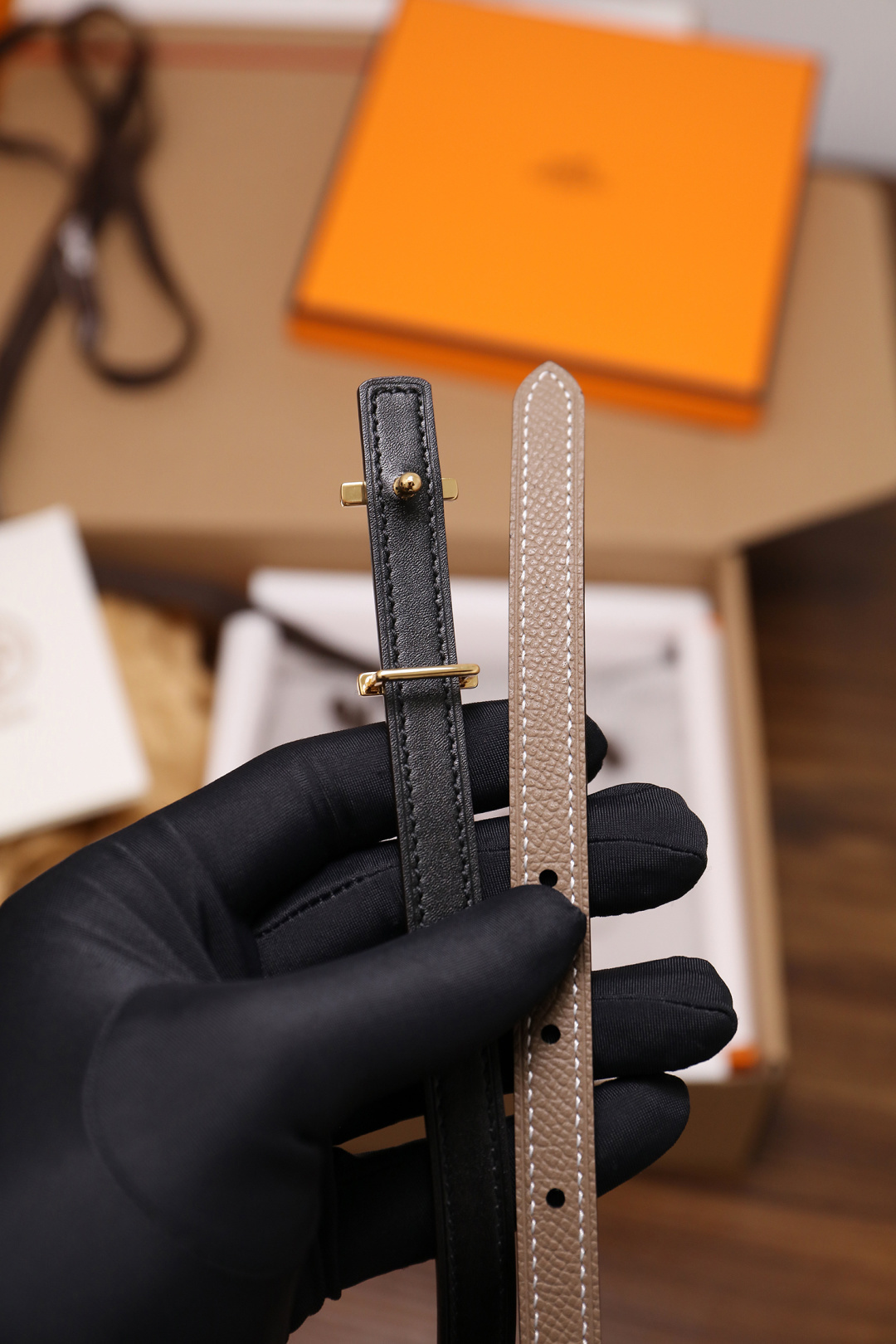 Women's Epsom Leather Kelly Belt - Etoupe with Gold Buckle