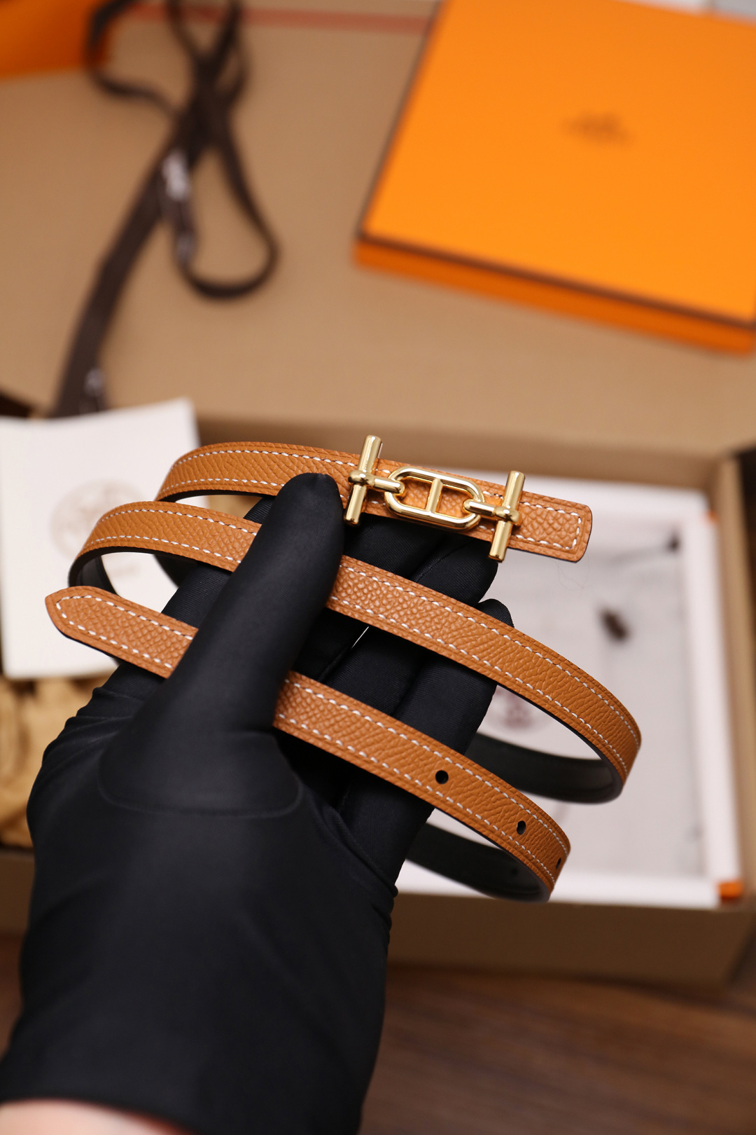 Luxury Tan Pebbled Leather Belt with Gold-Tone Link Buckle