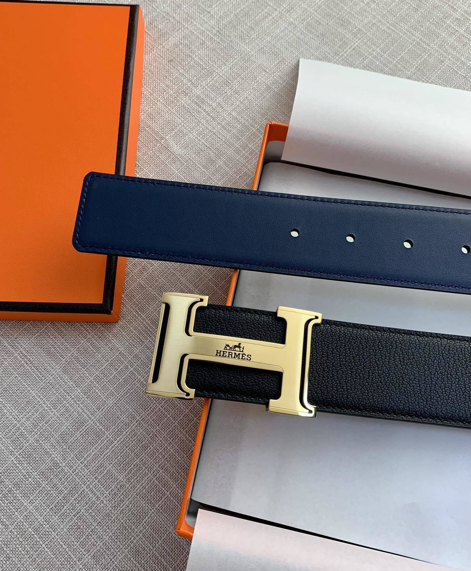 Hermès Reversible Leather Belt with Signature Gold H Buckle