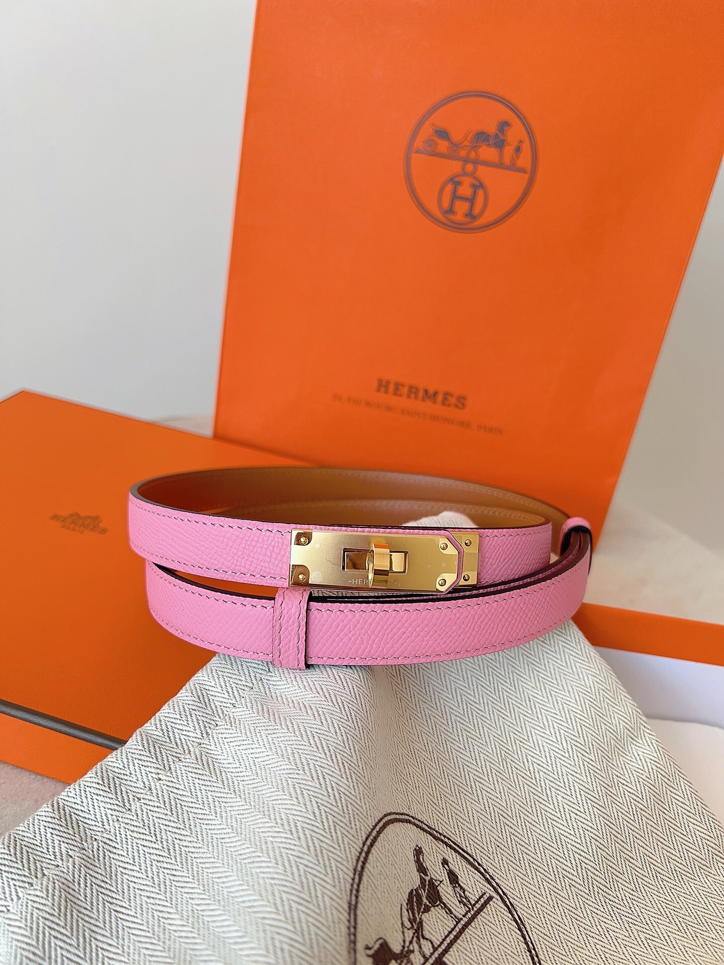 Hermes Kelly Belt Rose Epsom Leather with Gold Hardware