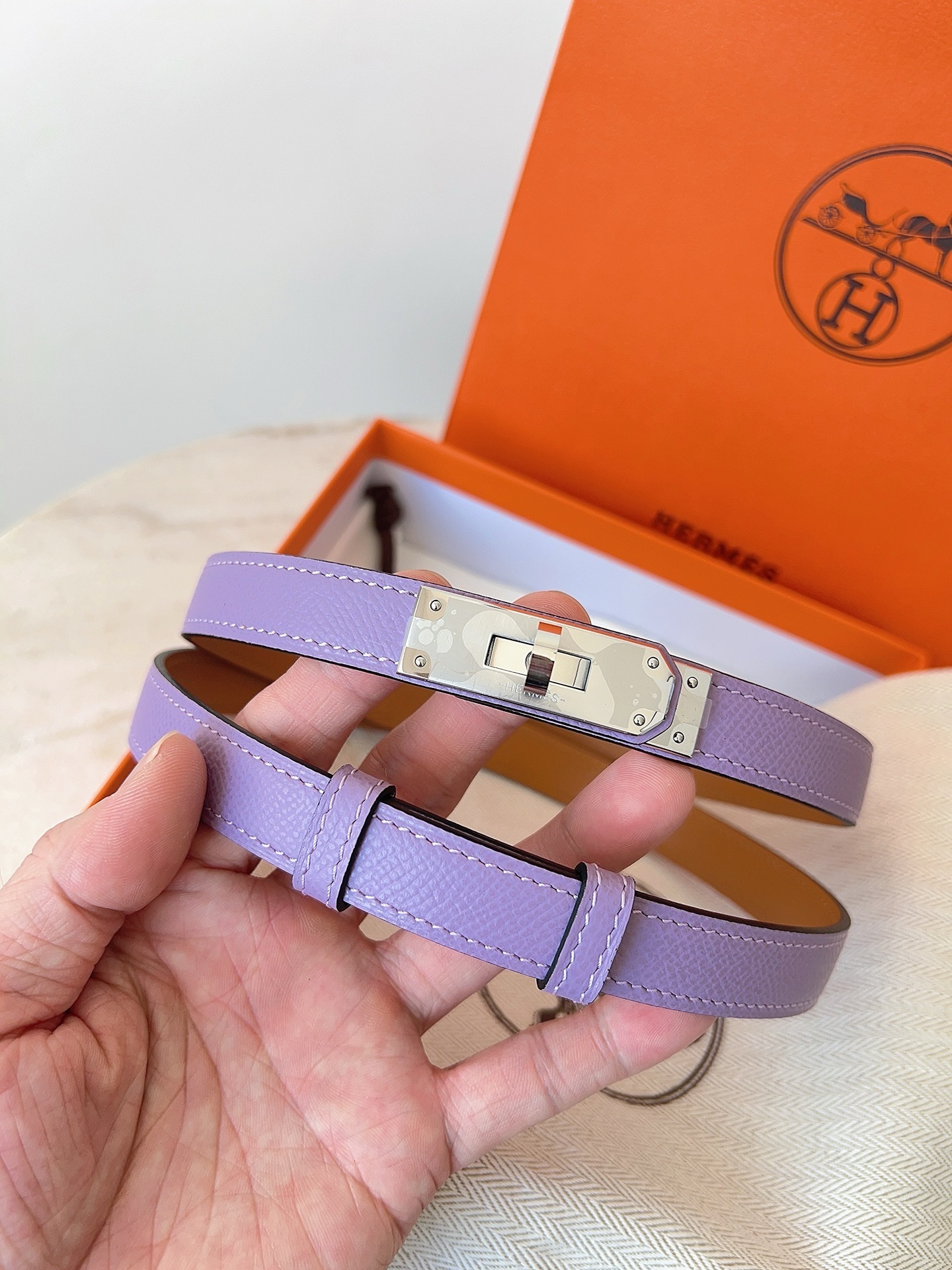Hermès Kelly Double Tour Bracelet - Lavender Leather Gold Hardware