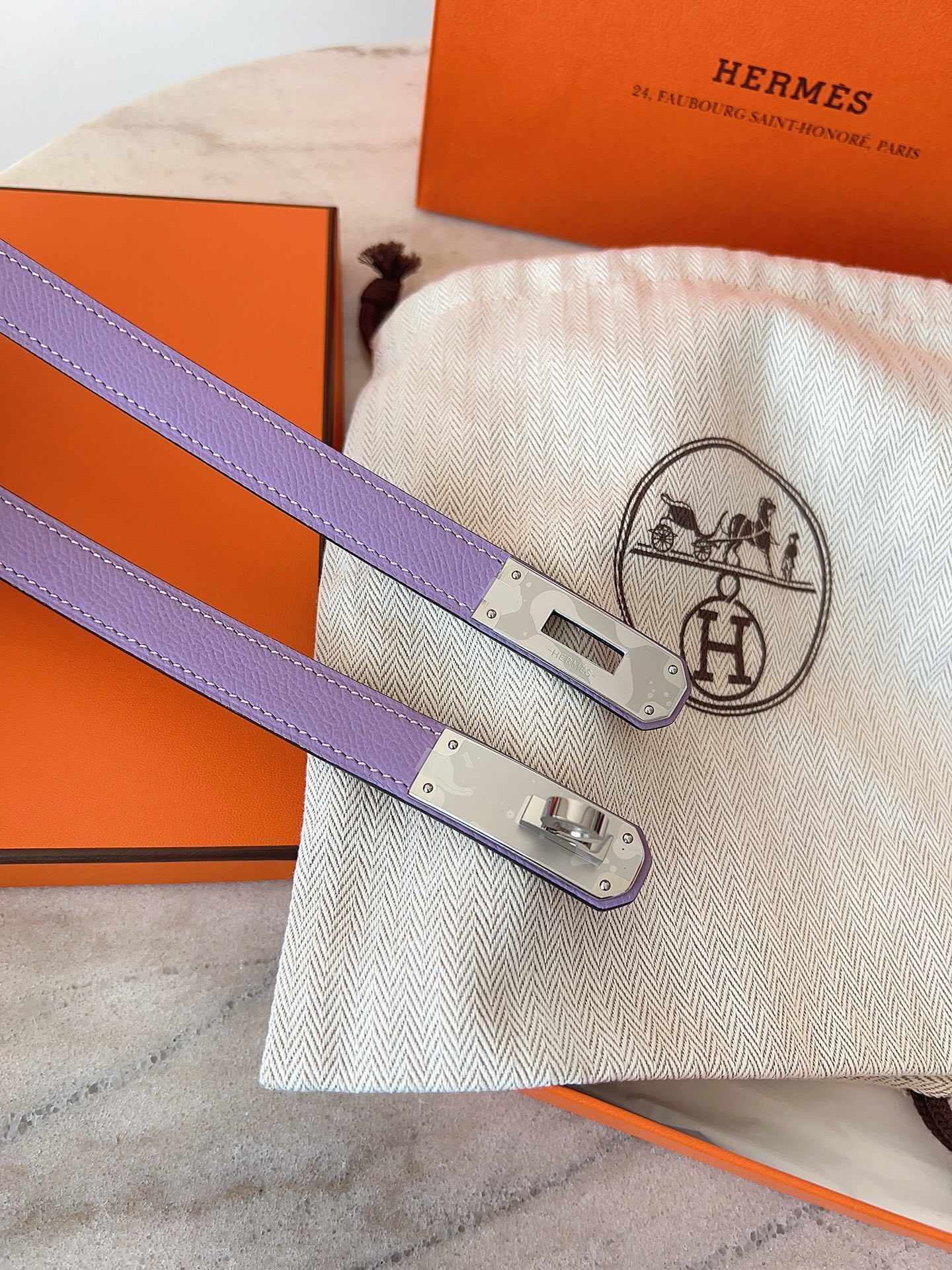 Hermès Kelly Double Tour Bracelet - Lavender Leather Gold Hardware