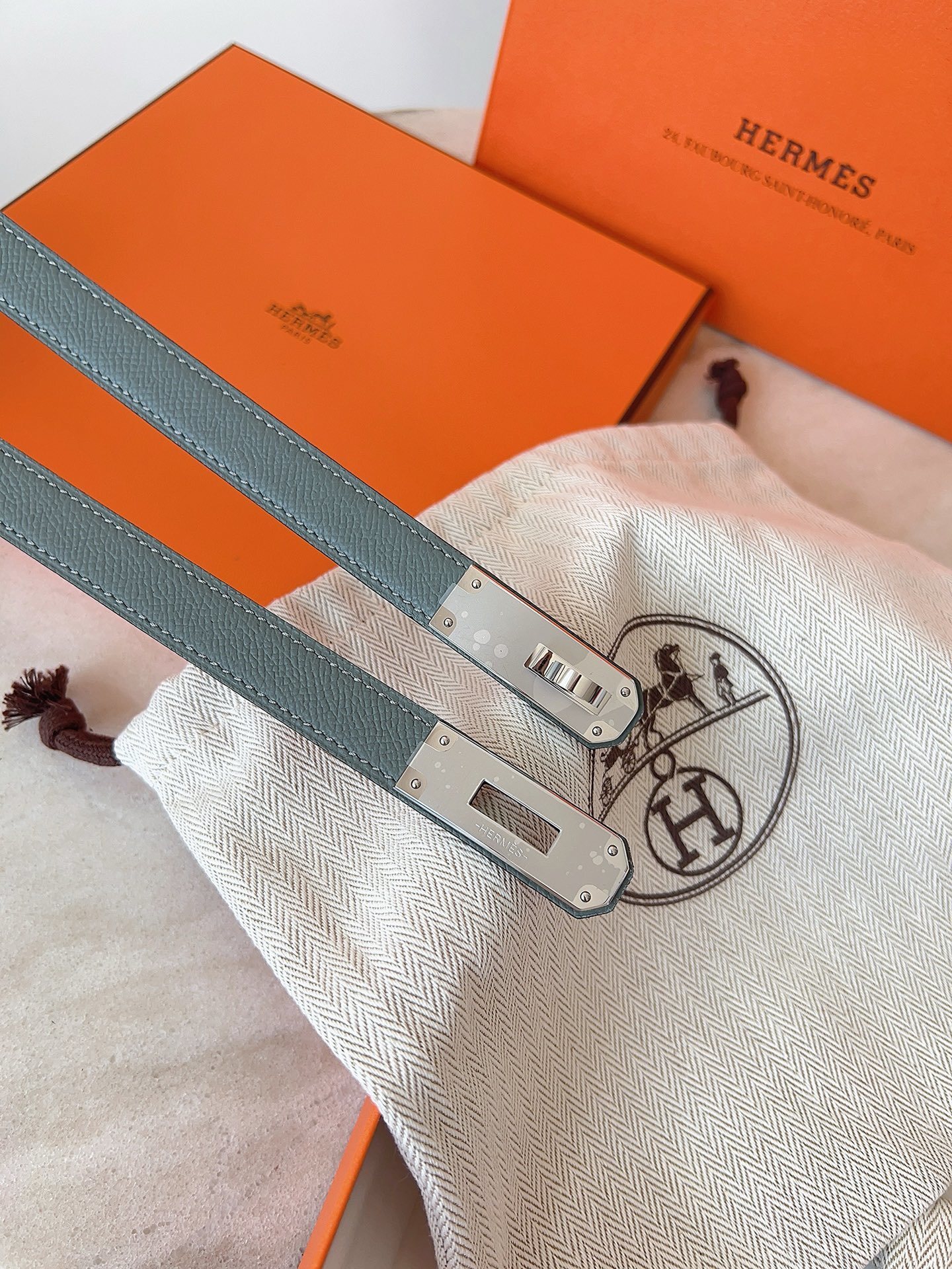 Hermès Kelly Double Tour Bracelet - Epsom Leather & Gold Hardware